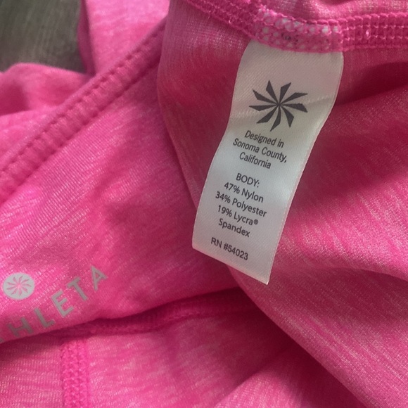 Athleta Quest Chaturanga Capri Pink x- Small 138356 - Picture 5 of 5